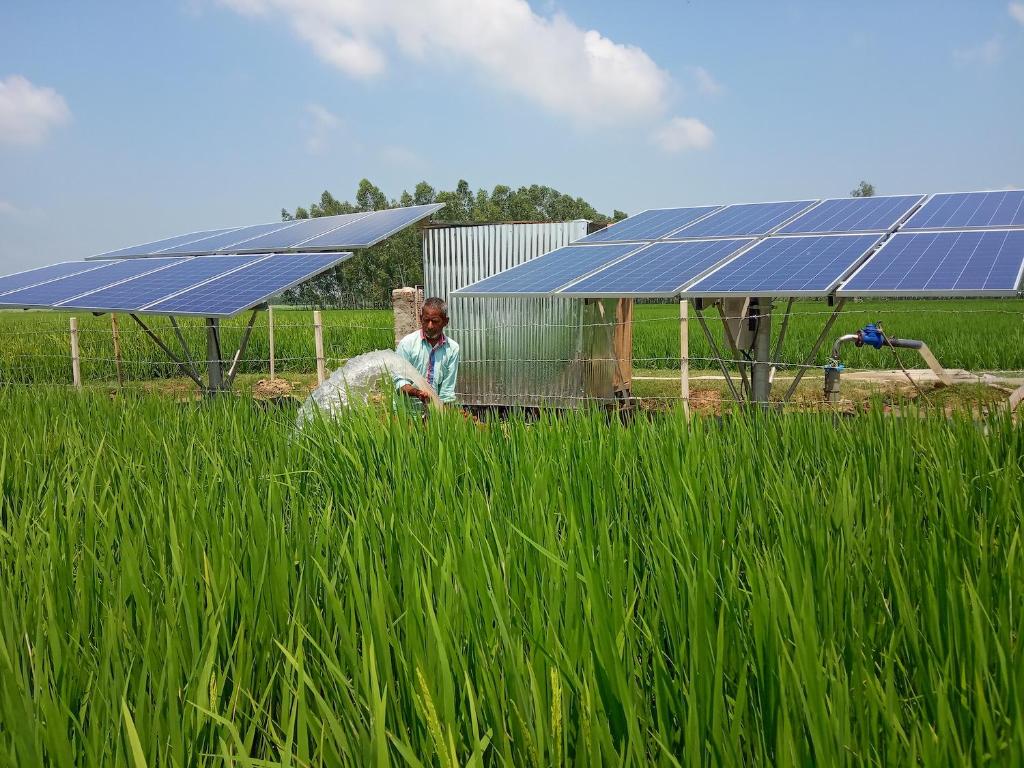 Cisco's tweet image. How did a group of entrepreneurs become the 2019 @Cisco #GlobalProblemSolverChallenge Grand Prize winners? Read about @oorjasolutions' innovative irrigation system that not only helps smallholder farmers but is also great for the environment. cs.co/6016HyEyy
