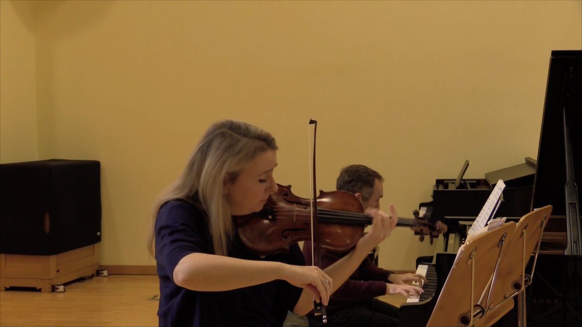 SOMMRecordings's tweet photo. .@ClareHowick and @simondcallaghan present Cyril Scott's elegant “Cherry Ripe ‘For Fritz Kreisler’” from their #EntenteMusicale recording: https://t.co/YQJB1SgVDi

Available worldwide on Friday! Pre-save on @AppleMusic @Spotify @qobuz and more via https://t.co/c5KLSQLg9n https://t.co/9LS6lvQOO9