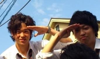 Satotiyu_bot's tweet photo. こんばんは。
修二と彰です。 https://t.co/fqvPaeD22t