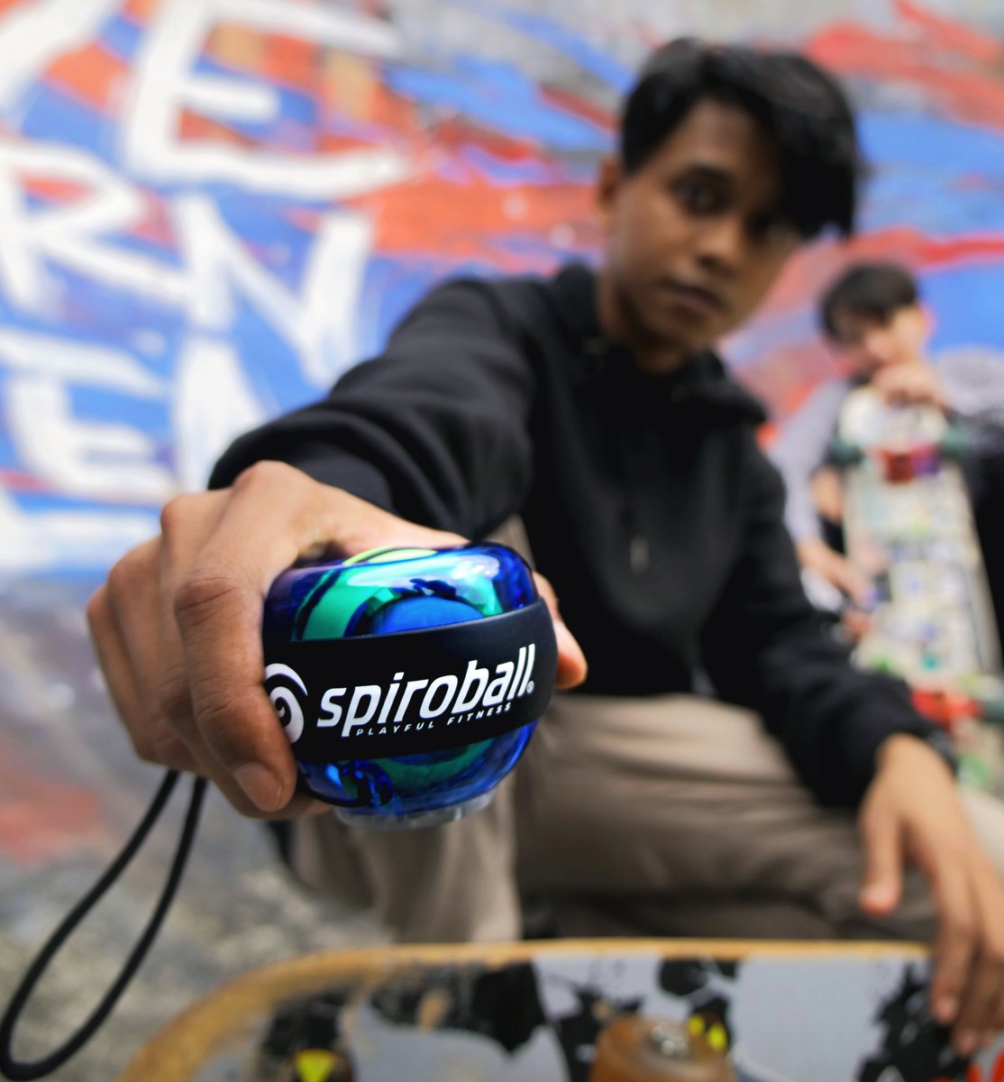 spiroball's tweet photo. Skaters gonna skate. Many falls but this rehab device heals my hand injury and allows me to be back in the game. #skater4lyfe https://t.co/KCkdS40Cfm