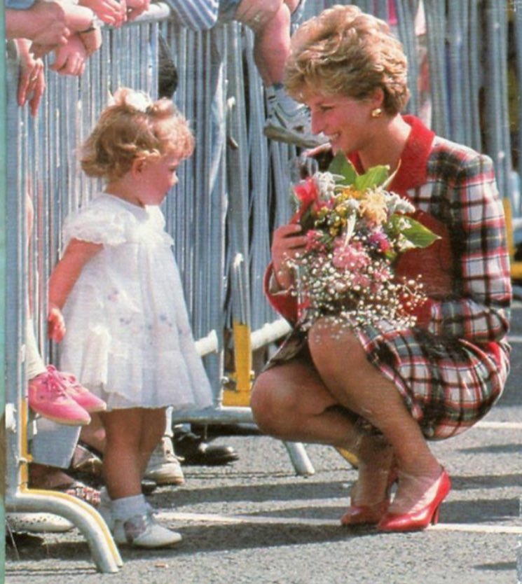 best of diana tweet media