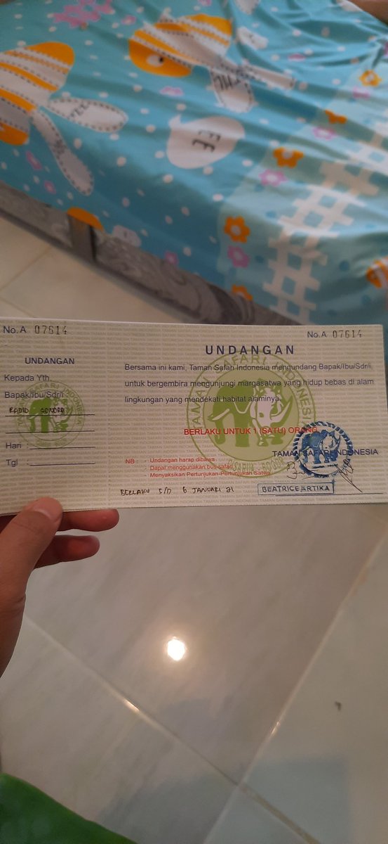 Savrina's tweet photo. Dijual tiket masuk Taman Safari Indonesia sebanyak 4 tiket. Harga per tiket 160rb, berlaku sampai tgl 6 januari 2021. #jualtiketmasuktamansafari #jualtiketmurah #tiketmurah #tikettamansafari #tamansafaripuncak https://t.co/E7uYUiPRTb