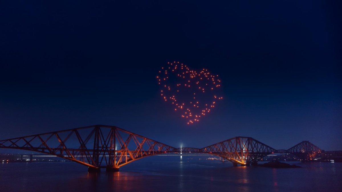 Wonderful production by UVify's UK partner, Celestial Labs flying 150 IFO. Well worth watching each chapter in this moving story. 

#robotics #disruptivetechnology #ai #drones #innovation #event #Hogmanay #edinburgh #production  #eventindustrynews 
edinburghshogmanay.com