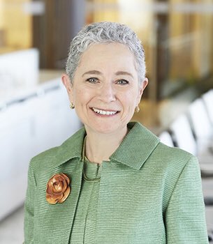 Next day, James’ attorney Geraldine Wyle filed an order to waive the 5 day notice requirement. Conservatees are legally entitled to 5 days notice before a court hearing. James & Wyle said if Britney was given notice her estate & medical treatment would suffer.