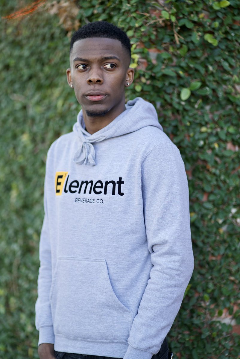 drinkelement_'s tweet photo. Quick fit for the errands 🏃🏽‍♂️ https://t.co/j4THUaHSeR