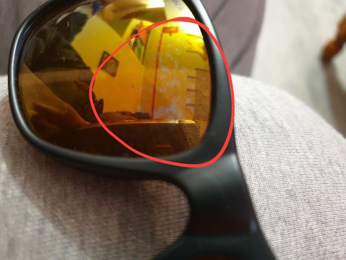 vaibhavbailey's tweet photo. @Fastrack @amazonIN I purchase this sunglass from #Amazon and it's golden polish removed from the right sided lens within a period of warranty. Please solved my problem ASAP. Where should I go &amp; what should I do? https://t.co/qImyMeXDDa