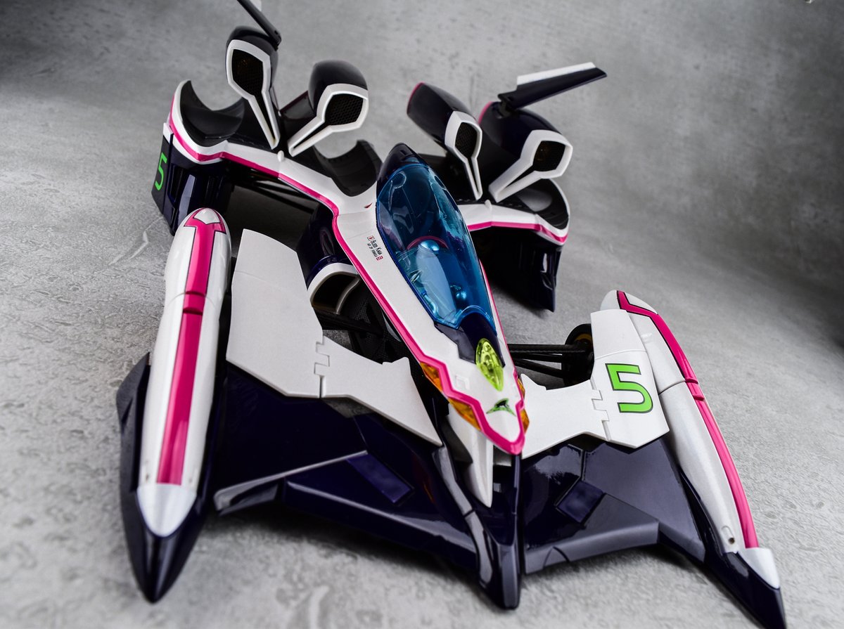 #2020年自分が選ぶ今年の4枚
今年はひでぇ年だったけど、推している作品の出来の良い立体が出てくれたのは非常に良かった。
絵はskebを始めたのを皮切りに、一体全体俺に何が出来るのかを無闇に考え込んだ気がする。
精神的にはしんどかったものの、得るものは確実にあったかな…。 