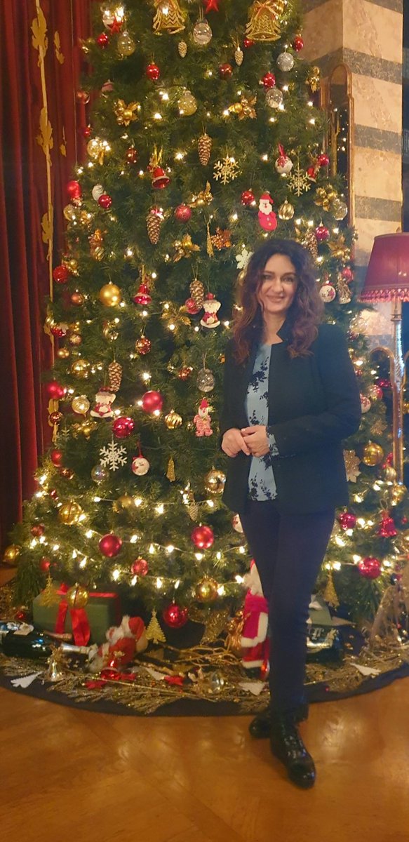 Anjelika Akbar (@anjelikaakbar) on Twitter photo Bugün Pera Palace otelinde yine çok güzel çekimimiz oldu...
Müzik ve bestecilik üzerine...Programın detaylarını ve yayın zamanını daha sonra bildiririm.
<a href="/PeraPalaceHotel/">Pera Palace Hotel</a>
<a href="/BRANDROOMTR/">BRANDROOM</a>
<a href="/demetsabanci/">Demet Sabancı</a>
<a href="/HouseofDiv/">House of DIV</a>
<a href="/gulsahsurel/">@gulsahsurel</a> Bugün Pera Palace otelinde yine çok güzel çekimimiz oldu...
Müzik ve bestecilik üzerine...Programın detaylarını ve yayın zamanını daha sonra bildiririm.
<a href="/PeraPalaceHotel/">Pera Palace Hotel</a>
<a href="/BRANDROOMTR/">BRANDROOM</a>
<a href="/demetsabanci/">Demet Sabancı</a>
<a href="/HouseofDiv/">House of DIV</a>
<a href="/gulsahsurel/">@gulsahsurel</a>