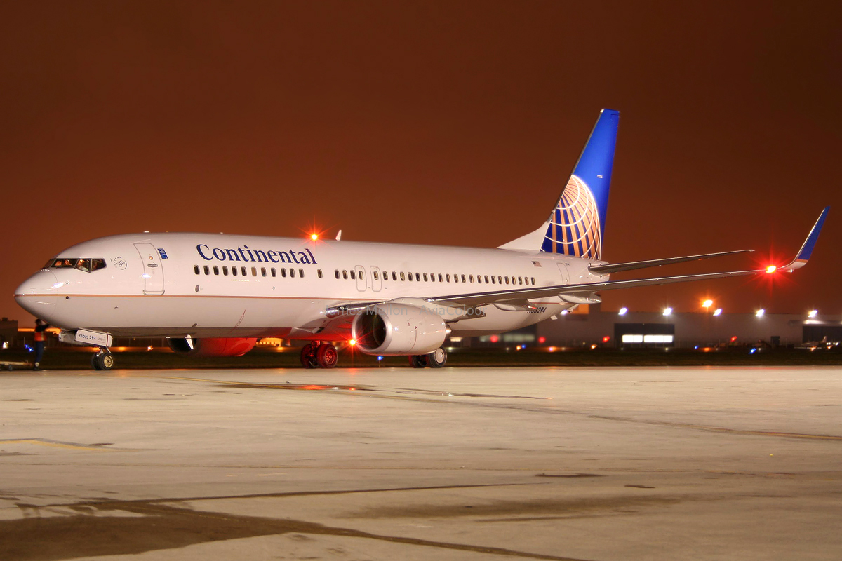 James Mellon (@aviacolour) on Twitter photo 15 years ago today, at <a href="/columbusairport/">John Glenn Intl Airport</a> before sunrise. This Continental Airlines Boeing 737-800 was the first aircraft I ever shot in the dark with a DSLR on a tripod.
#Continental #Airlines #Boeing #B737 #Columbus #KCMH #aviation #avgeek 15 years ago today, at <a href="/columbusairport/">John Glenn Intl Airport</a> before sunrise. This Continental Airlines Boeing 737-800 was the first aircraft I ever shot in the dark with a DSLR on a tripod.
#Continental #Airlines #Boeing #B737 #Columbus #KCMH #aviation #avgeek