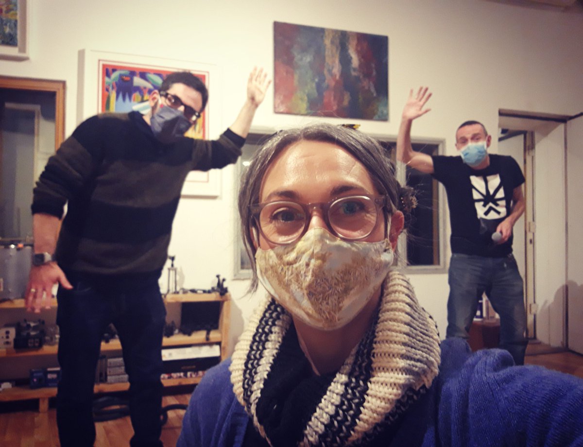 innikmusic's tweet photo. Gloriously out of the house & in studio today with a big happy head on me recording on a collab project with Daniel Jacobson (Zoid) at Arad Studios. The joy of recording vocals to a string quartet!! More to be revealed in good time...
#irishmusic #CollabProject #irishmusicparty https://t.co/YYgTIK1hTC