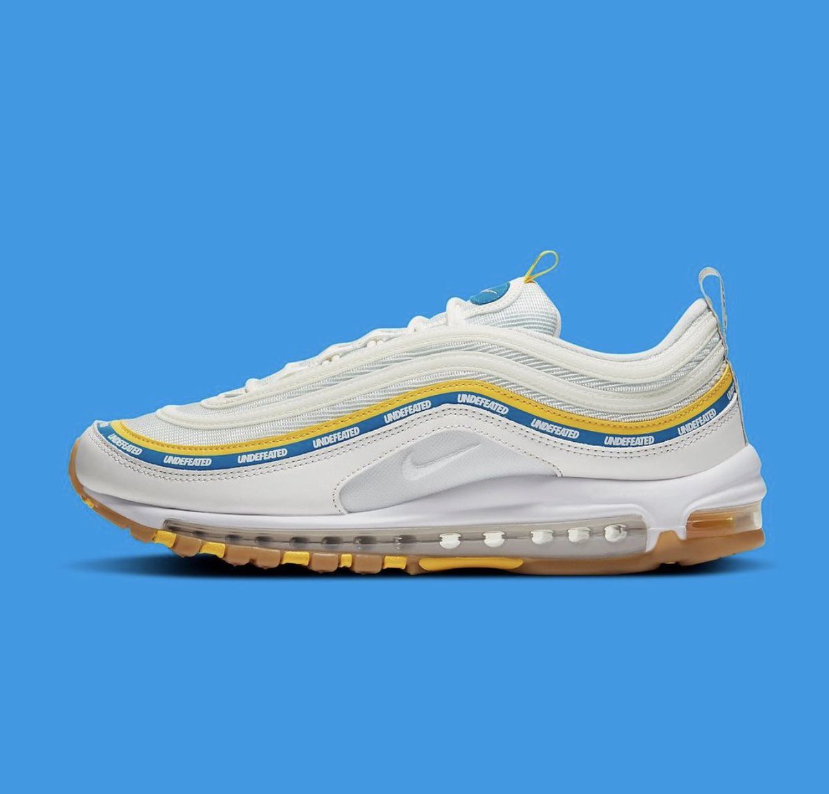 nicekicks's tweet image. A third Undefeated x Nike Air Max 97 has appeared. ⚡️

🔥 or 💤