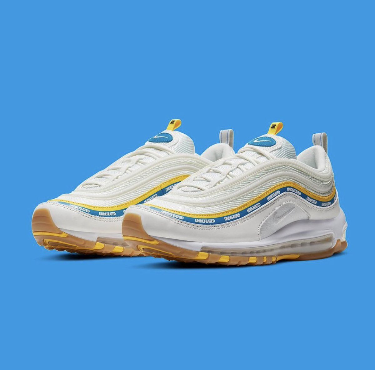nicekicks's tweet image. A third Undefeated x Nike Air Max 97 has appeared. ⚡️

🔥 or 💤