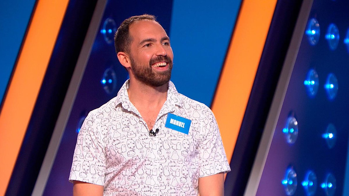 la2_tve's tweet image. ¡Terminamos el año con un nuevo Magnífico! Manuel González ha superado los 7000€ en sólo 7 programas, ¡un crack!
Es astrofísico 🪐🌝 nació en Talamanca de Jarama y vive en Granada.
Felicitamos al último Magnífico de 2020 ¡Enhorabuena, Manuel! 🥳 🎉 rtve.es/television/202…