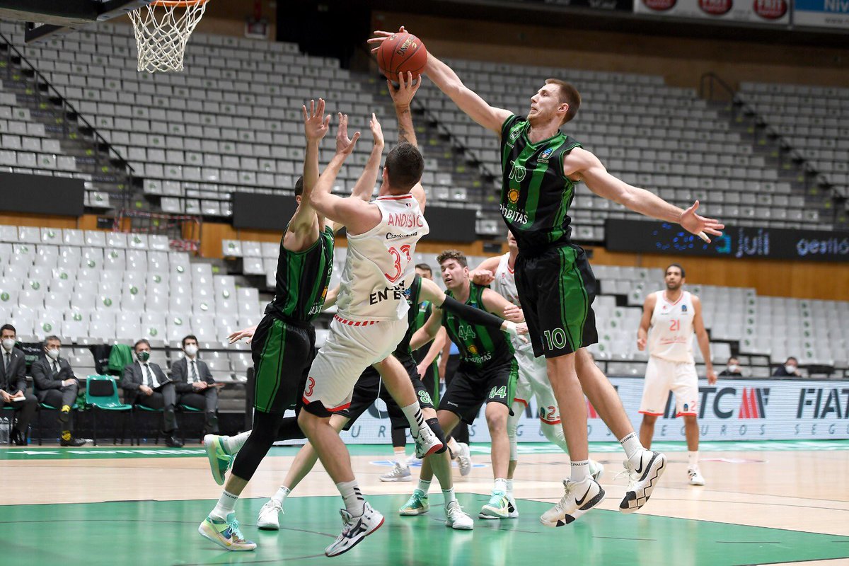 FINAL! SOM PRIMERS DE GRUP!  

🟢 <a href="/Penya1930/">Club Joventut Badalona</a> 90
🔴 <a href="/JLBourgBasket/">JL Bourg Basket</a> 75

#PenyaLive | #7DAYSEuroCup