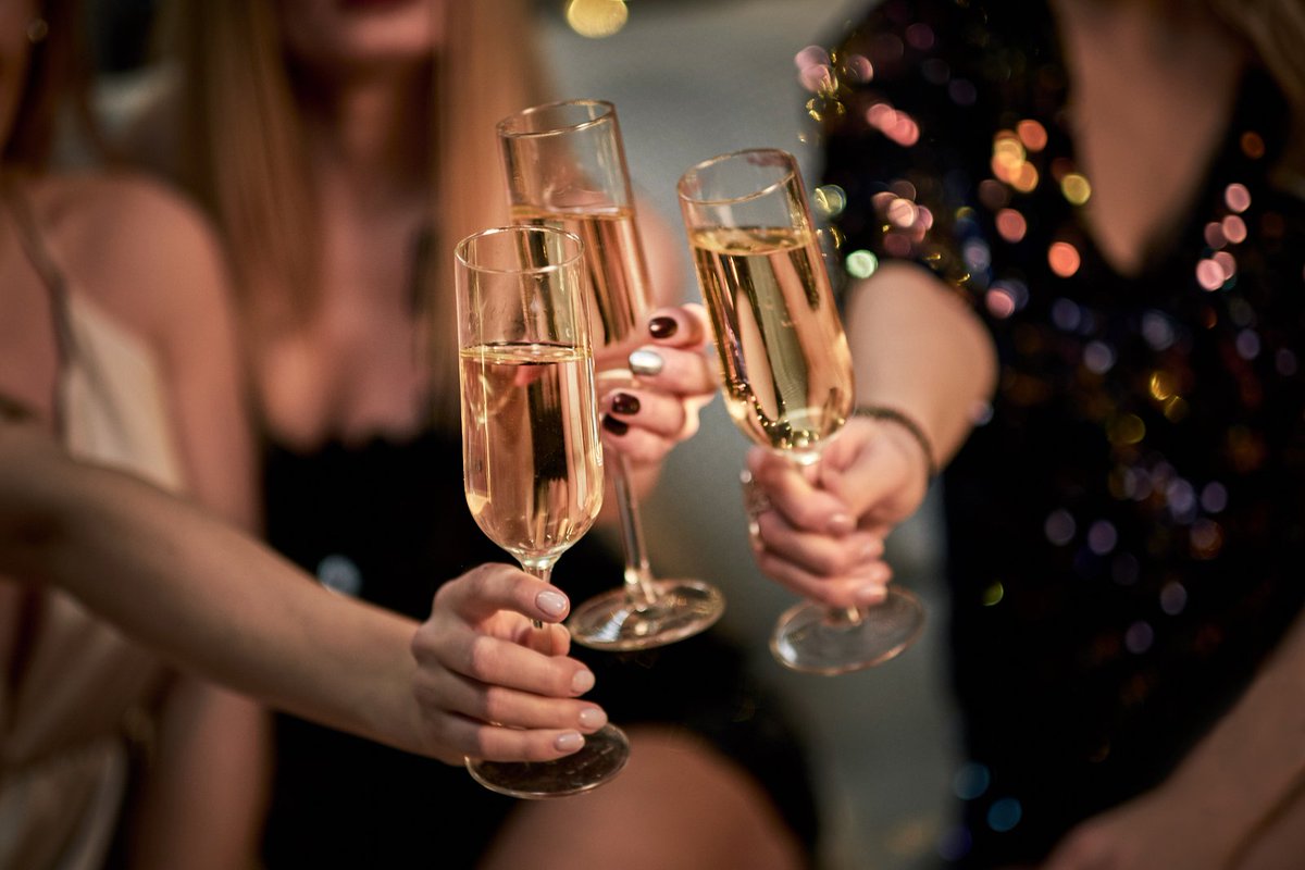Manhattan's Pub 'n Cheer - Manhattan's has a couple options for dine in this year. You can have just your meal, or you can stay after your meal for an additional $10 cover and enjoy party favors, live music and a champagne toast. (9/9)
