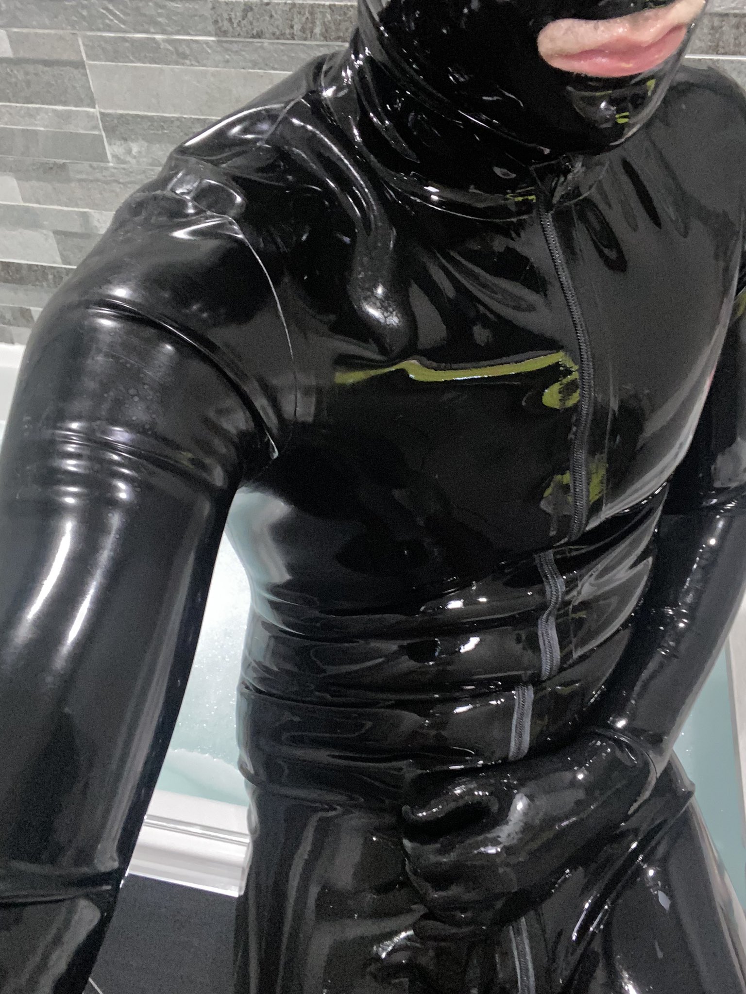 Rubberboy On Twitter Decided To Quickly Shine My Suit Before I Get In