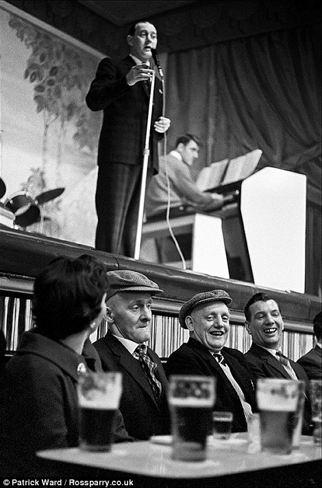 An entertainer at a working men's club in Horden