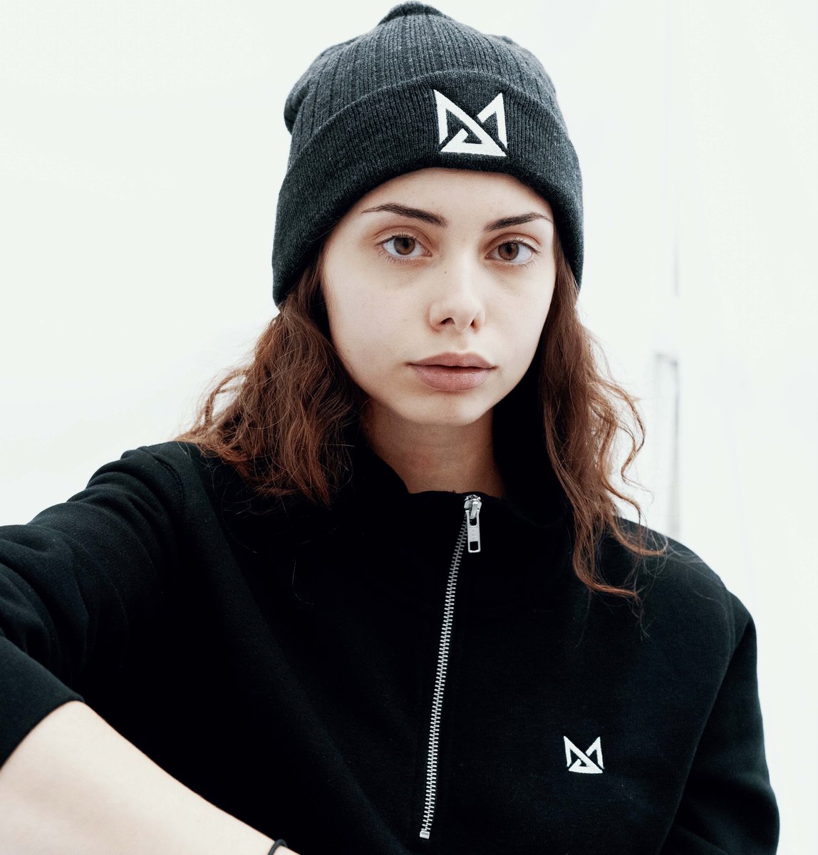 Beanies in 6 different colour ways..// Available from tomorrow 7PM GMT.
31/12/20 #M