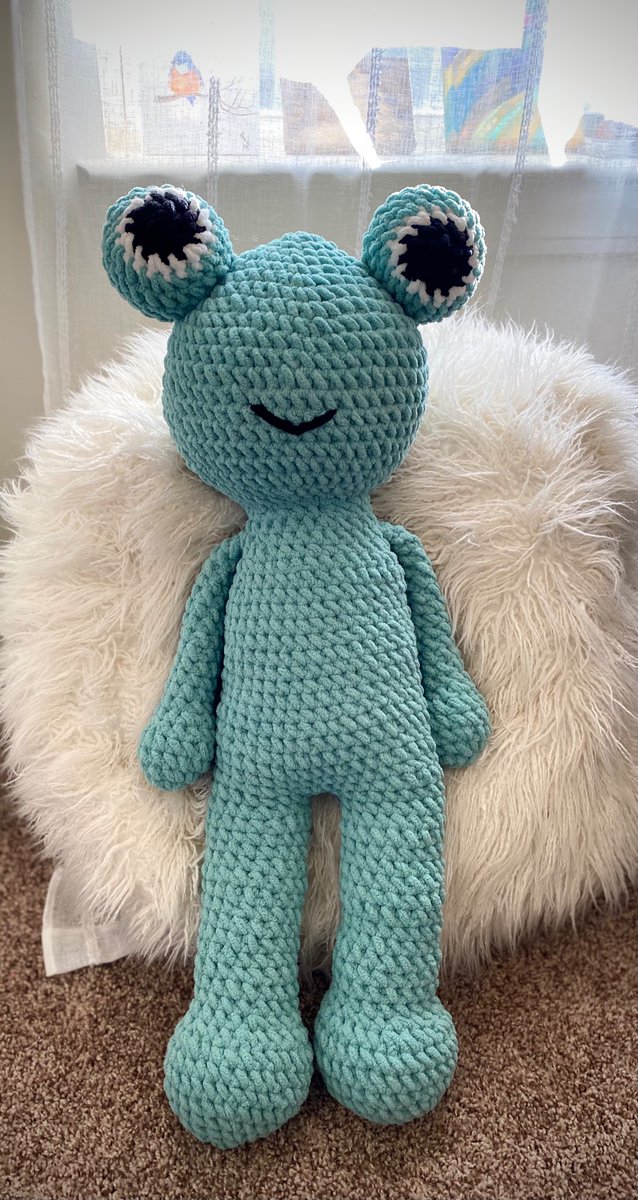PhoebesPlushies's tweet photo. @ashleestickers Hi I’m Phoebe and I crochet cute plushies and donate 10% of my profit to rescued sea lions! 🥰 my next update is on 1/2 at 3PM CST 🥺💕
https://t.co/BIopD5blU5 https://t.co/mLbTgBZJx8