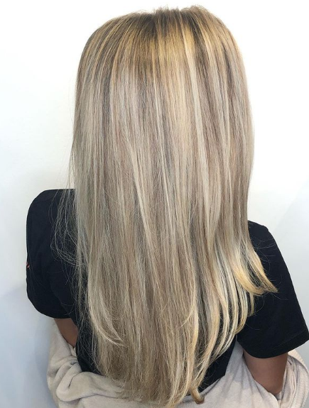 TRUUSALON's tweet photo. Wow loving this new look by @meeeggys.hair 🌟 https://t.co/BEBuKCnstJ