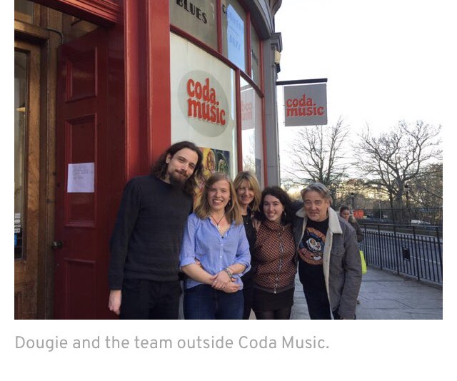 draperel's tweet image. Death is hard at any time but when sudden especially &amp;amp; during Covid. We mourn the loss of Dougie,beloved father to my nephew &amp;amp; niece Mark( in pic) &amp;amp; Zoe,doting grandad to Brodie.Amazing in #Edinburgh music world for decades-began in #Bruces;started up #CodaMusic. Massive loss. 💔