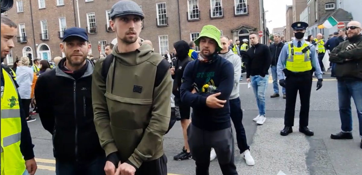 Danny is also an admin of a Facebook group with this man ironically claiming to provide intelligence for the far right, Stephen Coveney (O'Riain) part of three violent actions against equality activists and counter protestors in 2020. One of  #KenGeary's  #AltShiteUnmasked crew.