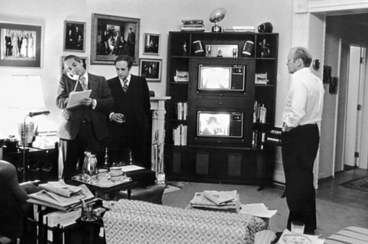 Bringing Grand Rapids to the White House, Gerald Ford converted the President’s bedroom to a family room, here with press secretary Ron Nessen and chief of staff Dick Cheney:   #GRFPL
