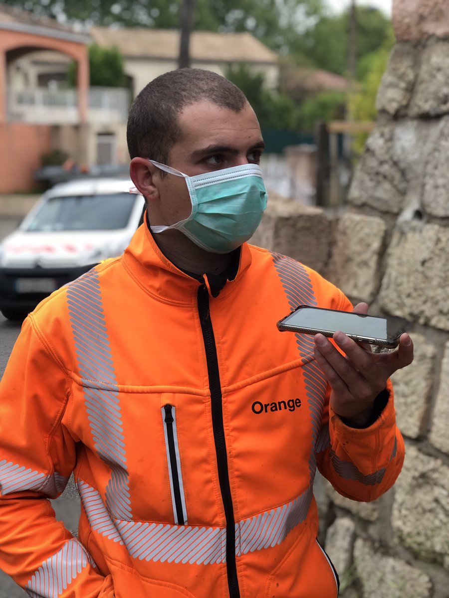Flochjf's tweet photo. Bravo aux équipes techniques d @OrangeOccitanie et partenaires  qui auront déployé cette année, malgré le Covid, plus de 260 000 prises #FTTH sur zones urbaines dites  #AMII. Peu ou prou l’équivalent de production des 3 années  2016 2017 2018. Belle fierté collective. #UIOC 🟧👍 https://t.co/BHi9sPvrKe