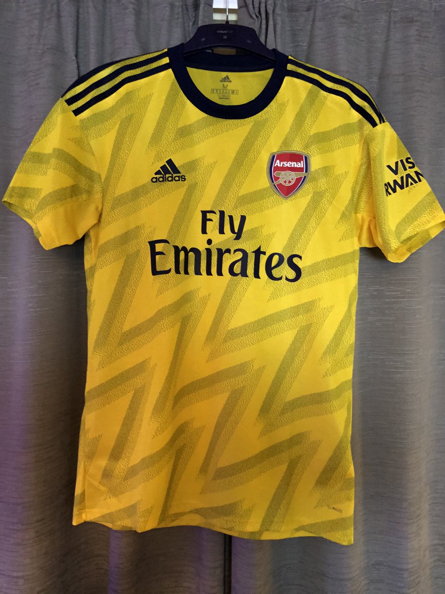 12. Arsenal (A) 19Marmite, love it or hate it. Marmite I hate, this I love - so much so that I bought two, noticing the pattern was slightly different on each. A modern take on an iconic classic, the bruised banana. Sure  @TheKitsbaia alerted me to the deal on Adidas Store.