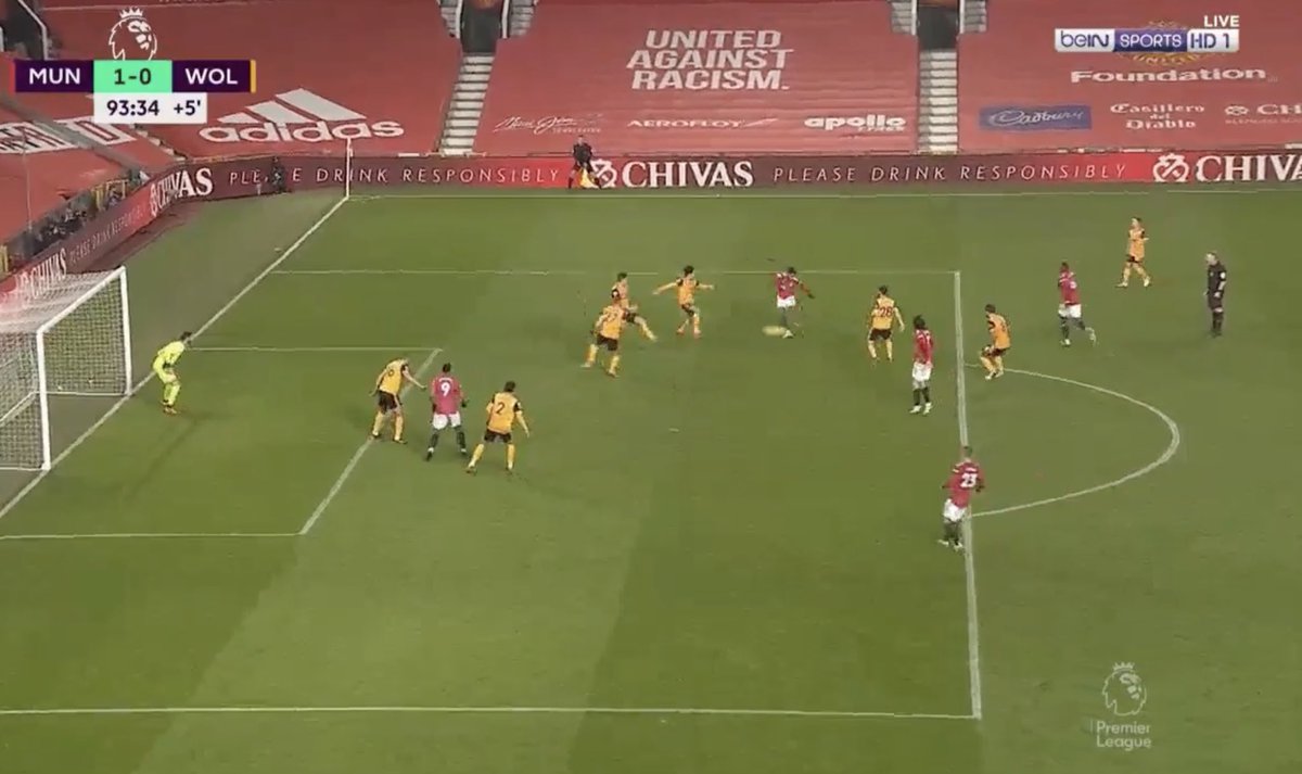 7. Winner. This was an excellent through ball from Bruno — exactly what MUFC needed: a run to bypass WOL’s backline and a ball to supply it. WOL already began to lose their compactness at the dying minutes, and MUFC exploited that well. Rashford cuts inside and shoots.