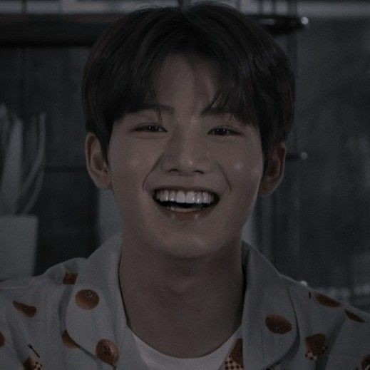 #☠︎︎ᵛᵉⁿᵗᵘᶻJunkyyue || Lg limit fb tweet media