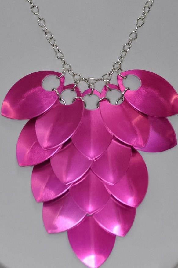 ArtisanJByViv's tweet image. Hot Pink Necklace, Bib Necklace For Women, Girlfriend Jewellery, Colourful Statement Necklace, Wife Christmas Gift, Xmas Gift For Sister tuppu.net/dbc07a5e #Etsy #BeadsofCreation #BibNecklace