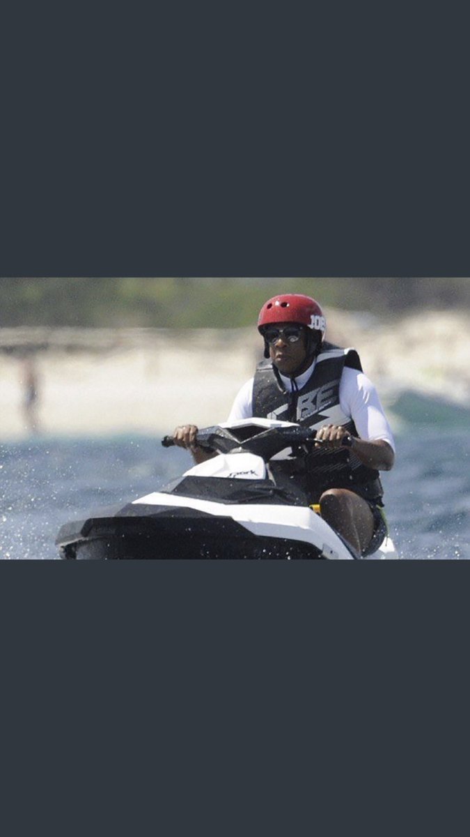 dream_chaser44's tweet photo. Me 2 days after that stimmy hit in Miami 😭😂 https://t.co/xvU9taaVON