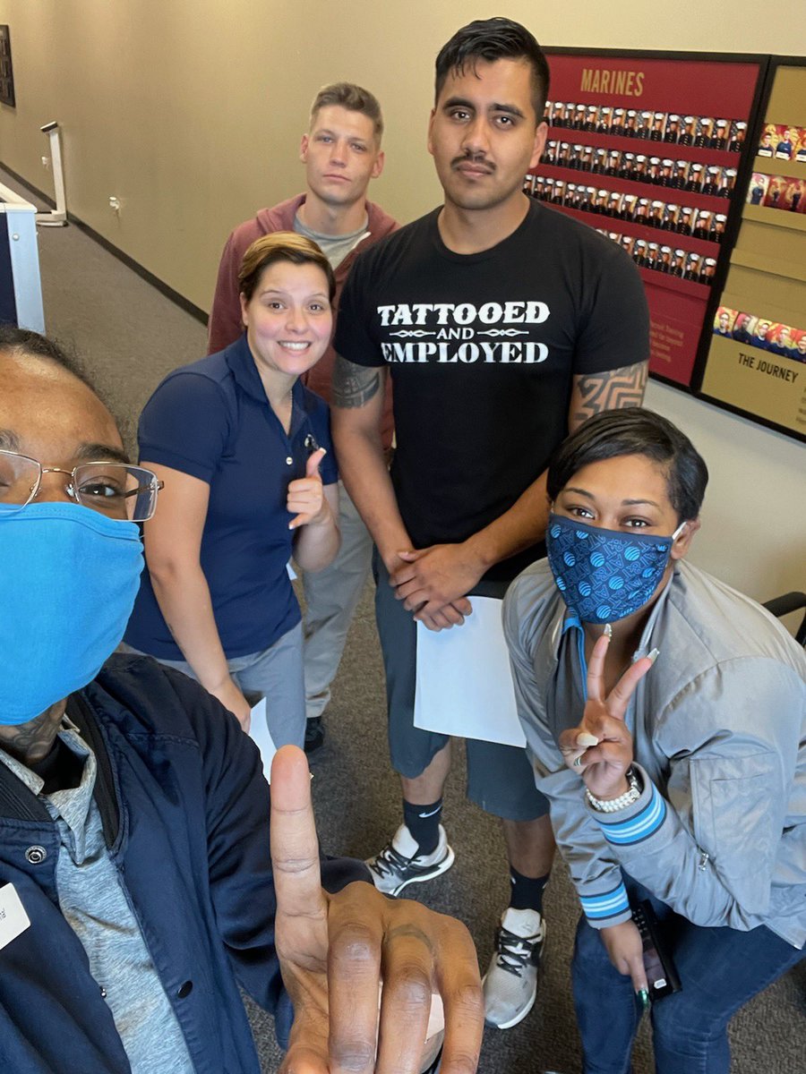 Sha.B (@summit_sha) on Twitter photo Stopped pass our local marines today #WINVIEW building 💪🏾💪🏾 <a href="/Coachk1119/">David Reed</a> <a href="/MoMoneyRivers/">Monique Rivers</a> <a href="/YunellyF/">Yunelly Frias</a> Stopped pass our local marines today #WINVIEW building 💪🏾💪🏾 <a href="/Coachk1119/">David Reed</a> <a href="/MoMoneyRivers/">Monique Rivers</a> <a href="/YunellyF/">Yunelly Frias</a>