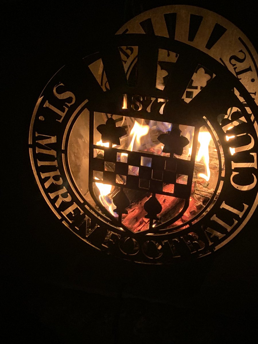 @nee_massey Class that Stuart - I got mine from @jgbsteelcraft ! Please advise the @bellesglasgow family not to get sucked in by online scammers @DeluxFirePits