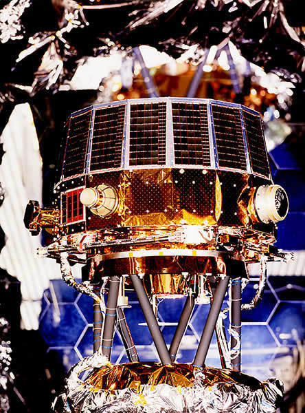 DutchSpace's tweet photo. Equator-S certainly was an interesting looking payload... #V103 #EquatorS #CSG https://t.co/7EvsTm4DZ8