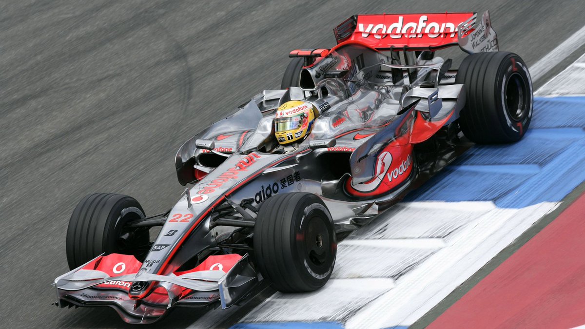 Mclaren formula 1. MCLAREN f1 2008. MCLAREN Formula 1 2008. Макларен Мерседес ф1. Болид f1 2008.