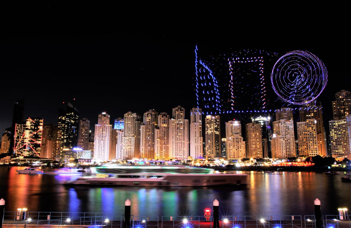 nileshzw's tweet photo. Bright Lights, Big City #WorldsCoolestWinterChallenge https://t.co/tOCCbi2FVj