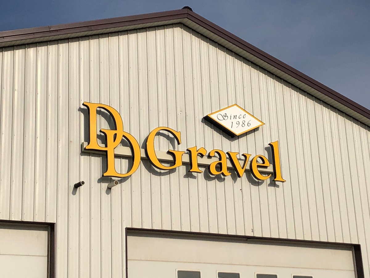 CoachCG's tweet image. Next time you are passing through Pipestone, MN check out the new LED channel letters at Double D Gravel!  Sign looks great at night and can't miss it coming into town from Marshall.  #APSigns