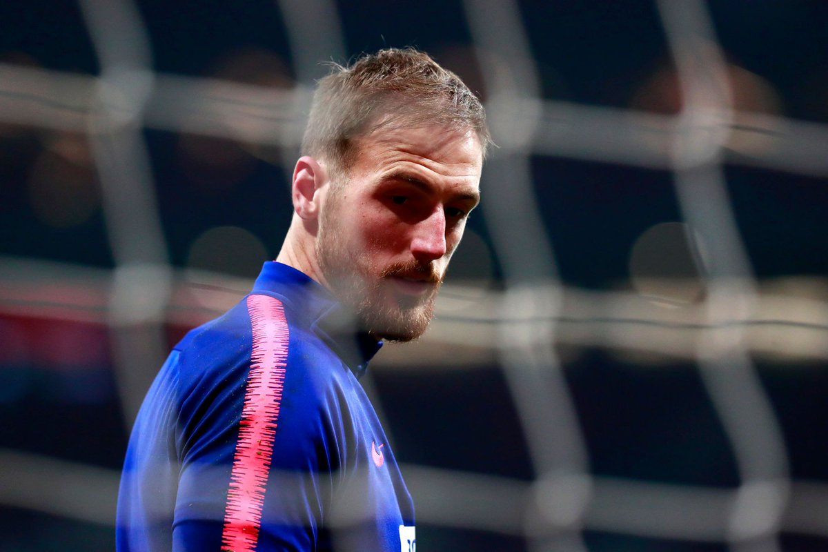  Les plus utilisés :1. Koke - 35.364 minutes2. Godín - 30.196'3. Juanfran - 27.845'4. Gabi - 26.468'5. Oblak - 25.016'6. Filipe Luis - 23.673'7. Saúl - 23.464'8. Griezmann - 20.292'9. Giménez - 15.880'10. Savić - 15.052'11. Correa - 13.233'12. Costa - 12.399'