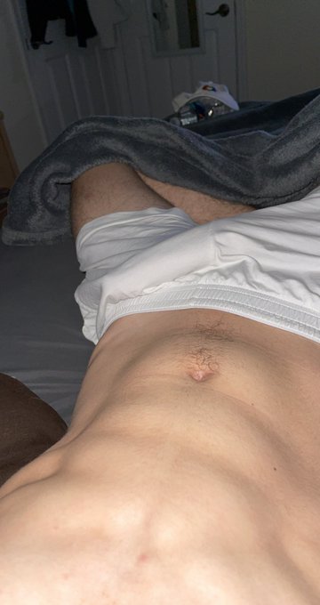 Told you I was gonna be taking some pics last night 😈😋 https://t.co/y9oTOkpCtc