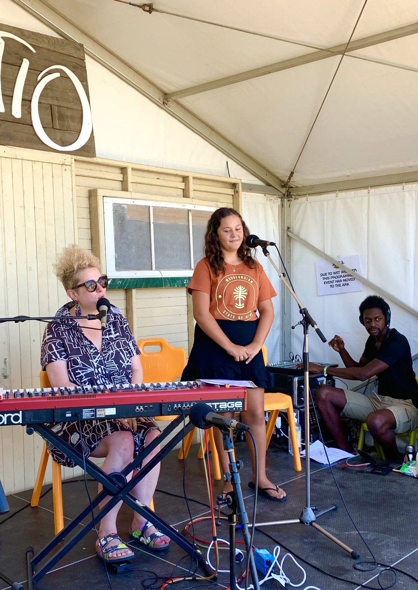 Sarah Howells tweet media