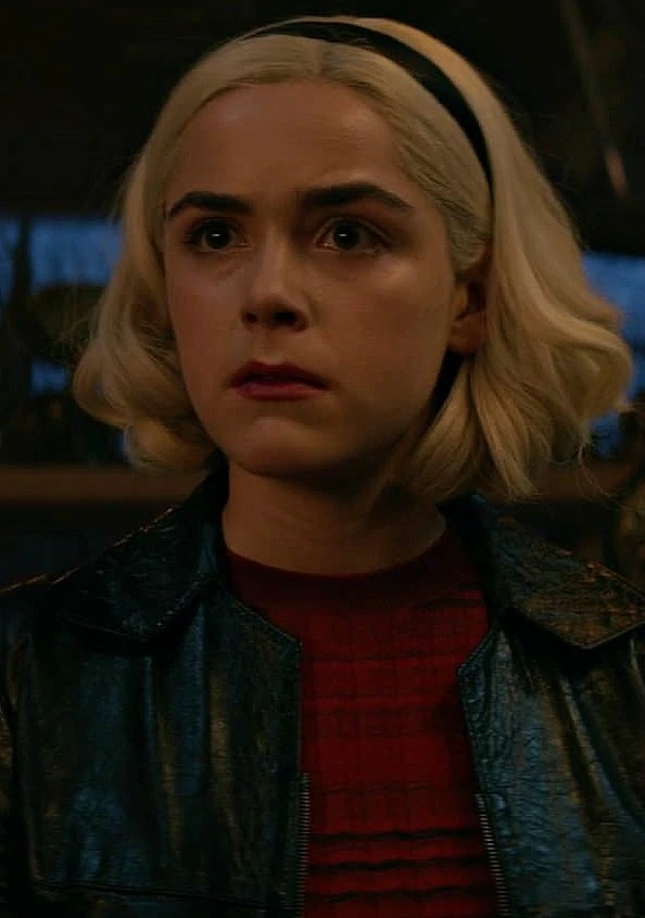 "Maybe this could be a chance for us to see
Maybe we'll figure out where we're supposed to be"

A witch and a half-witch who are best friends following their paths in life. One experiencing the mortal world the other learning about her past and magic.

#MultimuseRP #OCRP #CAOSRP