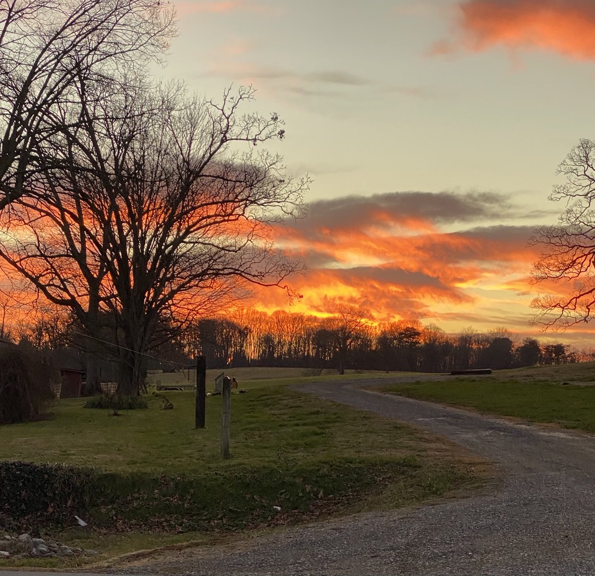 Sunset in Blount County ⁦<a href="/WBIRWeather/">WBIR Weather</a>⁩.