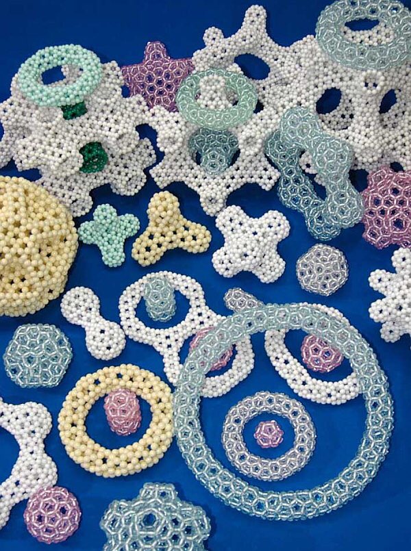  @VectorOfBasis 5/A recent trend in beadwork is to include mathematics and science. I’m really loving it!