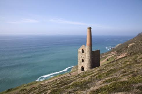 That required a LOT of copper. Luckily for the British, there were large domestic deposits.Cornwall and Devon had been mined since classical times as one of the ancient world's most important sources of tin, which was alloyed with copper to make bronze.