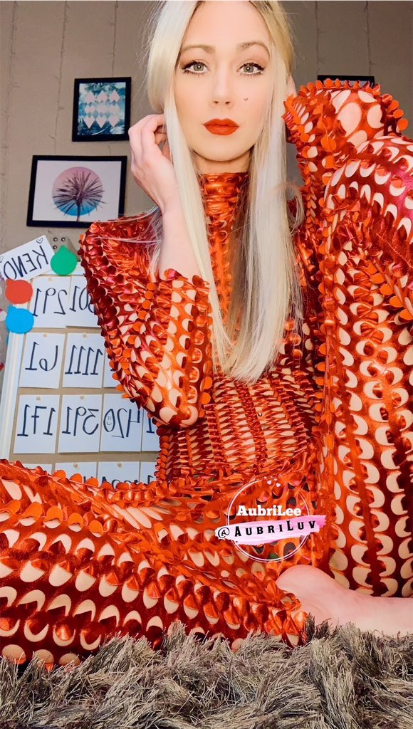 TW Pornstars - 2 pic. 💟AubriLee💟. Twitter. 🎄 ️ Online now, it’s Abumas