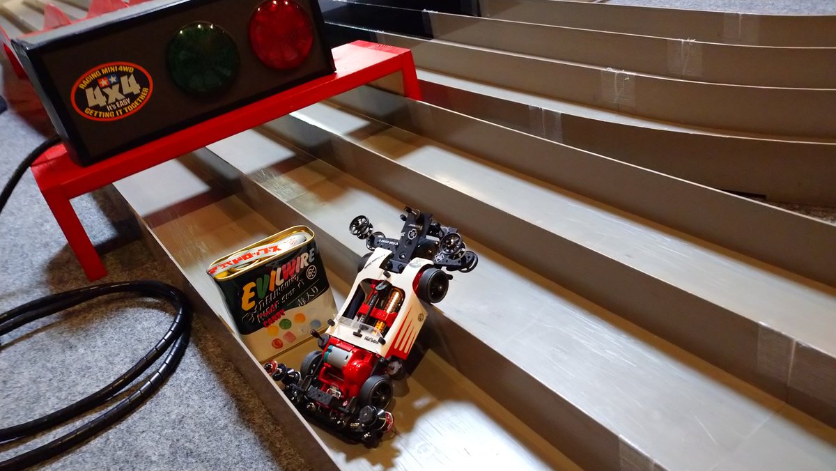 17rJ6xnQBPQNFlx's tweet image. 昨日レッドラボでの今年最後のミニ四駆めっちゃ笑った🤣
最終の総当たりで勝てたので良い新年が迎えられます✨
#REDLAB