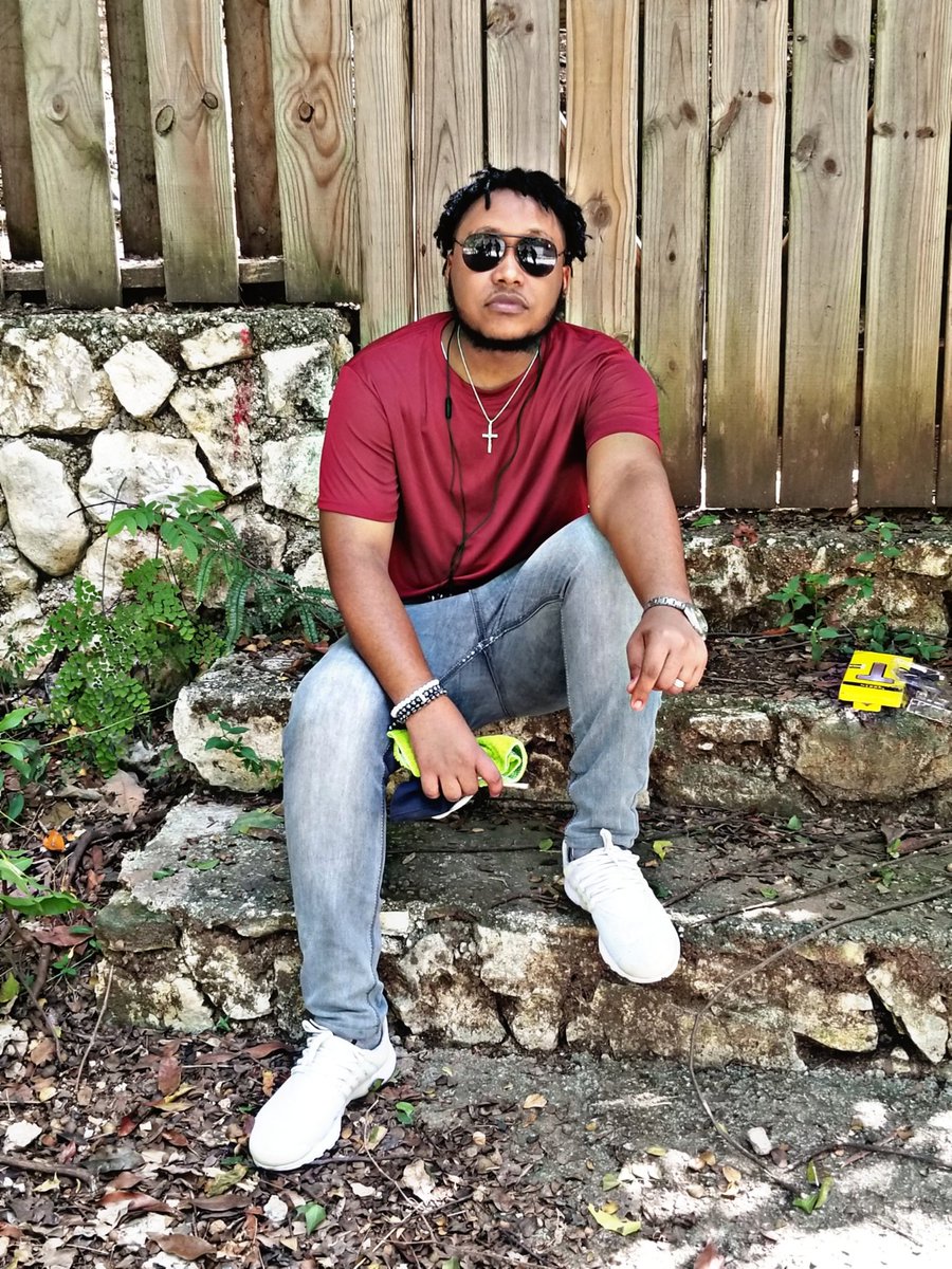 IAM_DHA_🅱️ERRY ♒ tweet media