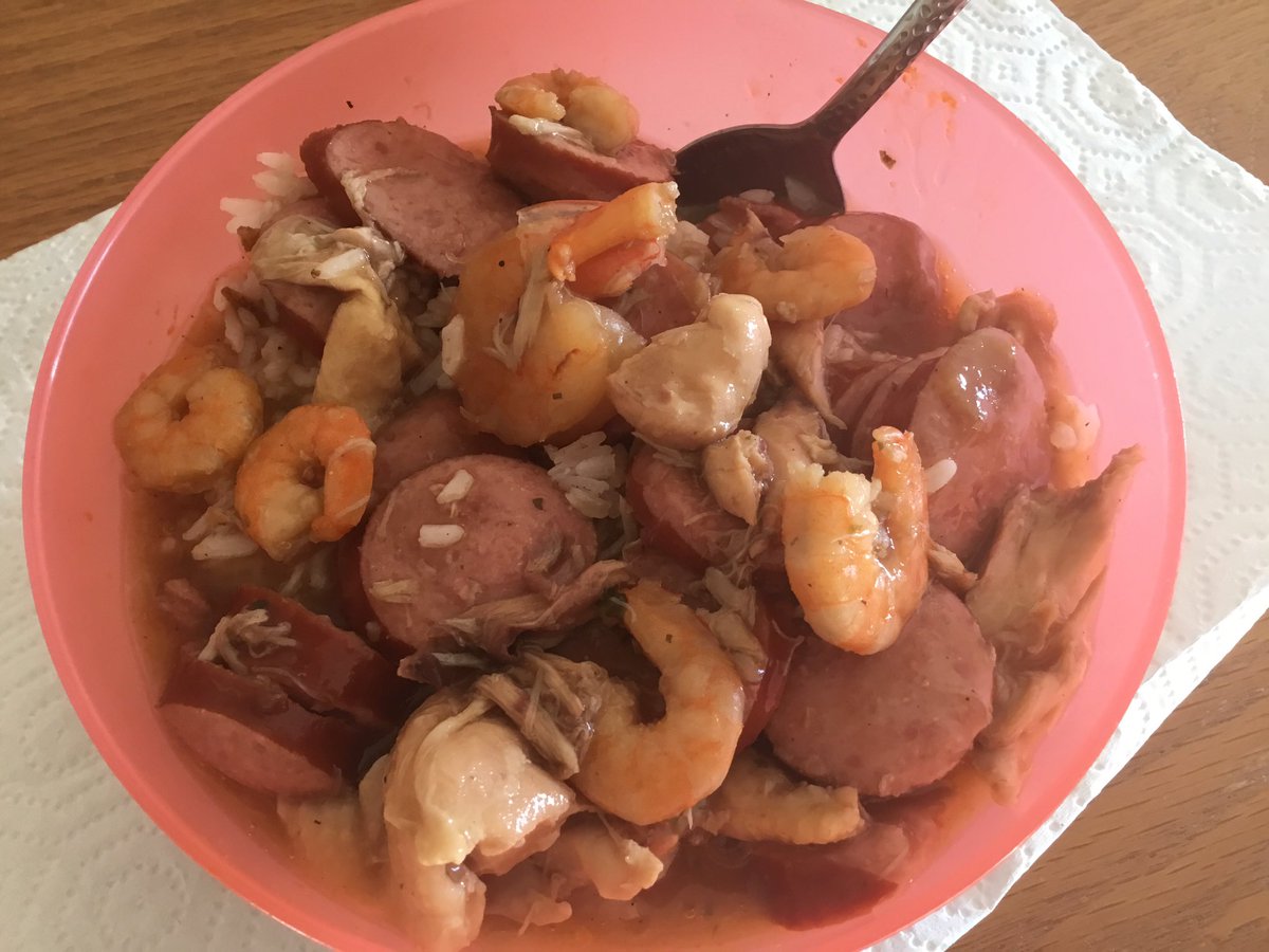 OSG_TRXMONEY's tweet image. #gametime #newyearsgumbo 😻❤️❤️